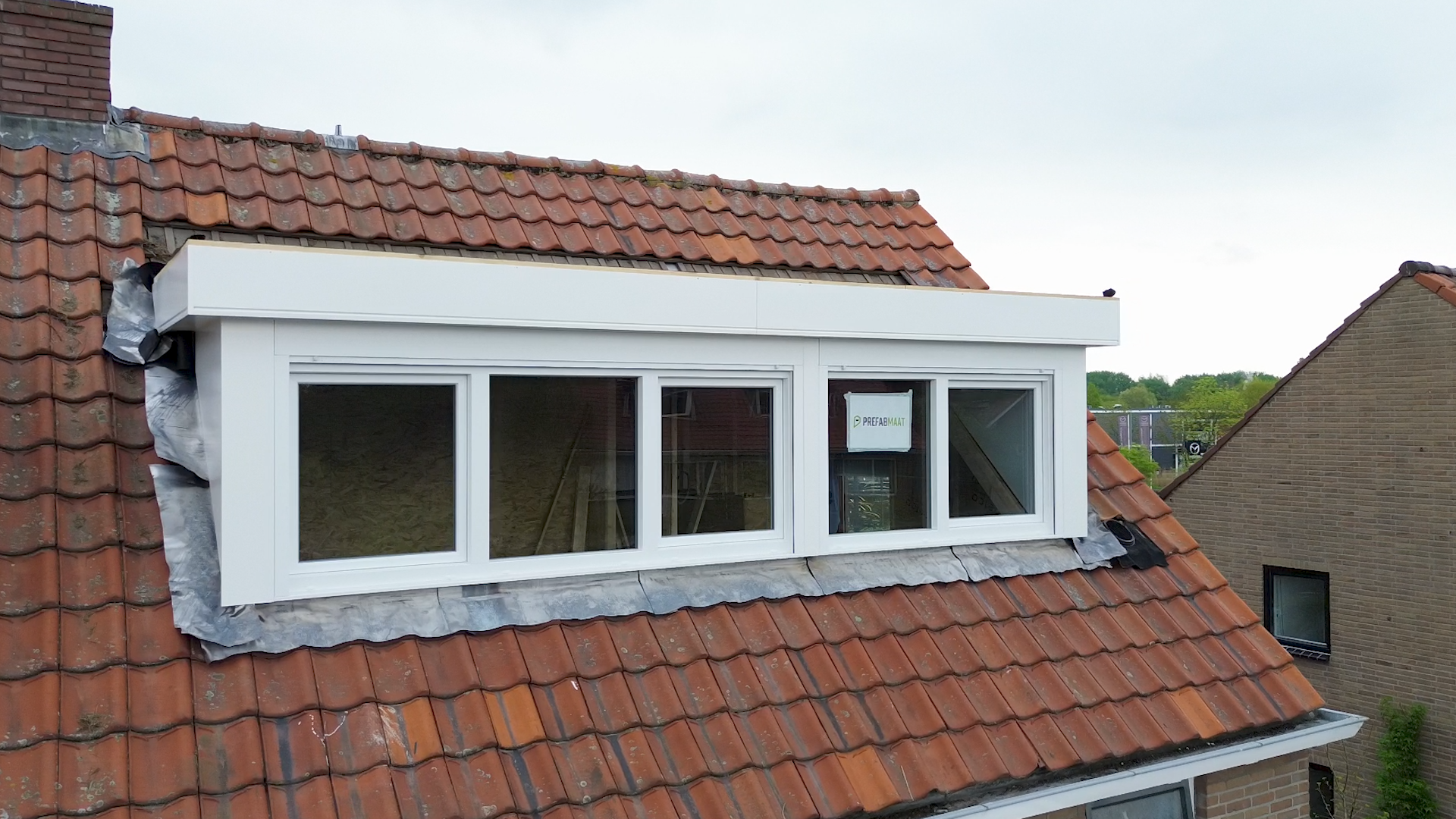 LOGO - BestBouwmeesters - Vlaardingen - 1920 Copy 01.00_00_16_15.Still007